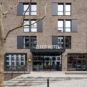 Otel Zleep ***